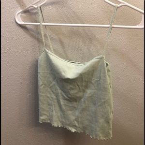 BASIC GREEN TANK TOP